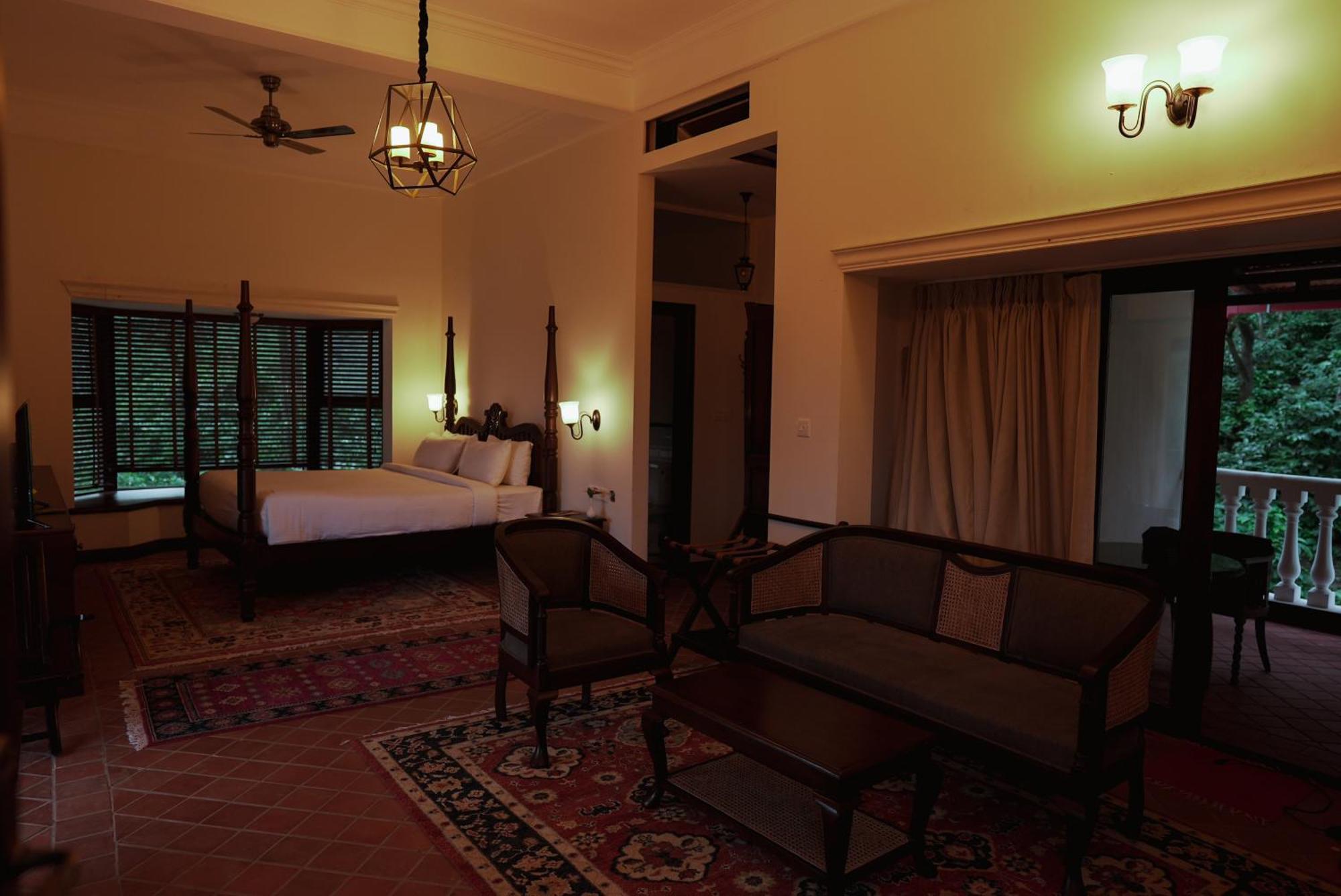 Old Kent Estates & Spa, Coorg Suntikoppa Exterior photo